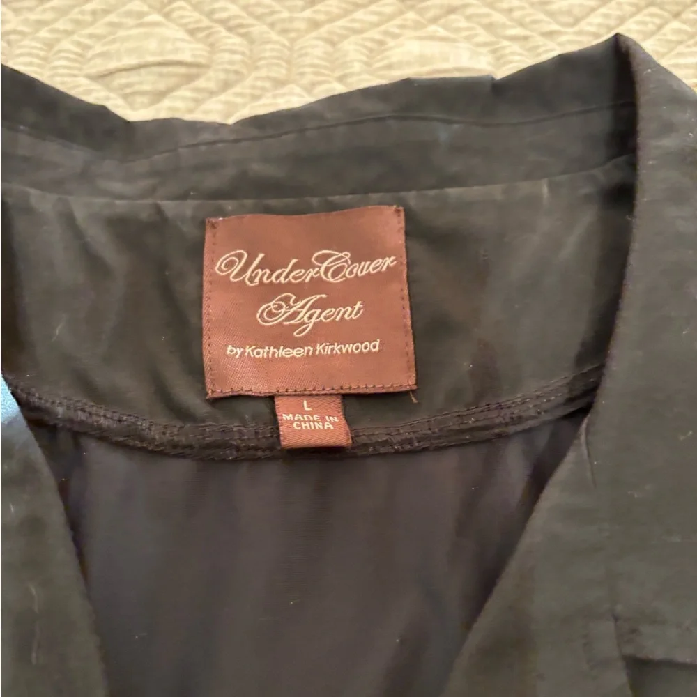 UnderCover Agent Kathleen Kirkwood Illusion Collar Layered Top L - Picture 3 of 5